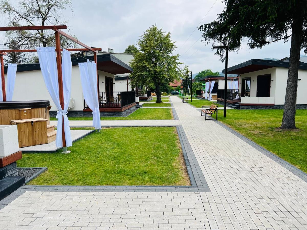 וגיירסקה גורקה Wrzos Resort & Wellness **** Domki Caloroczne מראה חיצוני תמונה