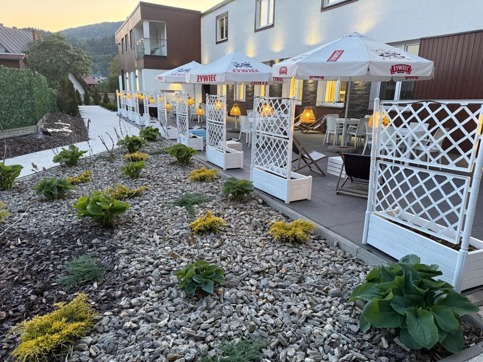 וגיירסקה גורקה Wrzos Resort & Wellness **** Domki Caloroczne מראה חיצוני תמונה